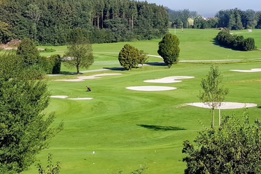 Foto eines Golfplatzes